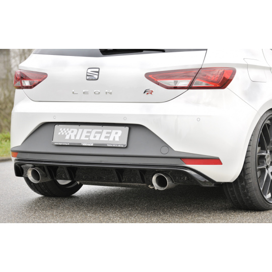 Rieger vložka zadního nárazníku pro Seat Leon FR 5F 3-dvéř. (sc), 5-dvéř. před faceliftem, plast ABS lakovaný do černé lesklé barvy, pro sportovní koncovky na obou stranách 100 mm