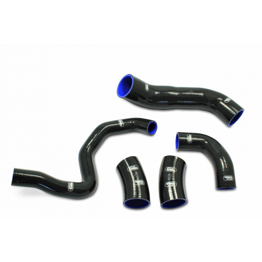 Samco Sport 5-dílná sada silikonových hadic pro vedení tlakového vzduchu pro Mitsubishi Lancer EVO 6 1996 - 2001 CN9A, barva: modrá Samco Sport 5-dílná sada silikonových hadic pro vedení tlakového vzduchu pro Mitsubishi Lancer EVO 6 1996 - 2001 CN9A, barva: modrá
