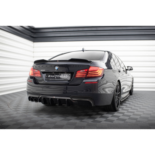 Maxton Design vložka zadního nárazníku ver.2 pro BMW řada 5 F10- F11, černý lesklý plast ABS, M-pack, s jednoduchou koncovkou vlevo