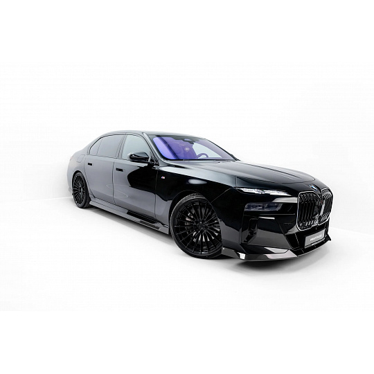 Maxton Design boční prahy pro BMW i7 G70 M-Pack, M70, materiál pravý karbon Maxton Design boční prahy pro BMW i7 G70 M-Pack, M70, materiál pravý karbon