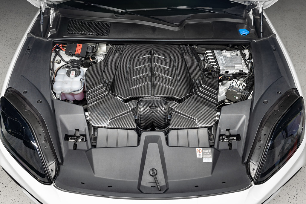 Eventuri karbonový kit sání pro Porsche Cayenne V8 facelift