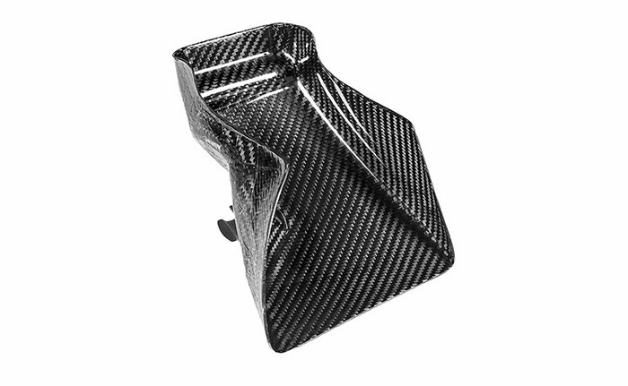 karbonovy-kit-sani-eventuri-bmw-b58-4